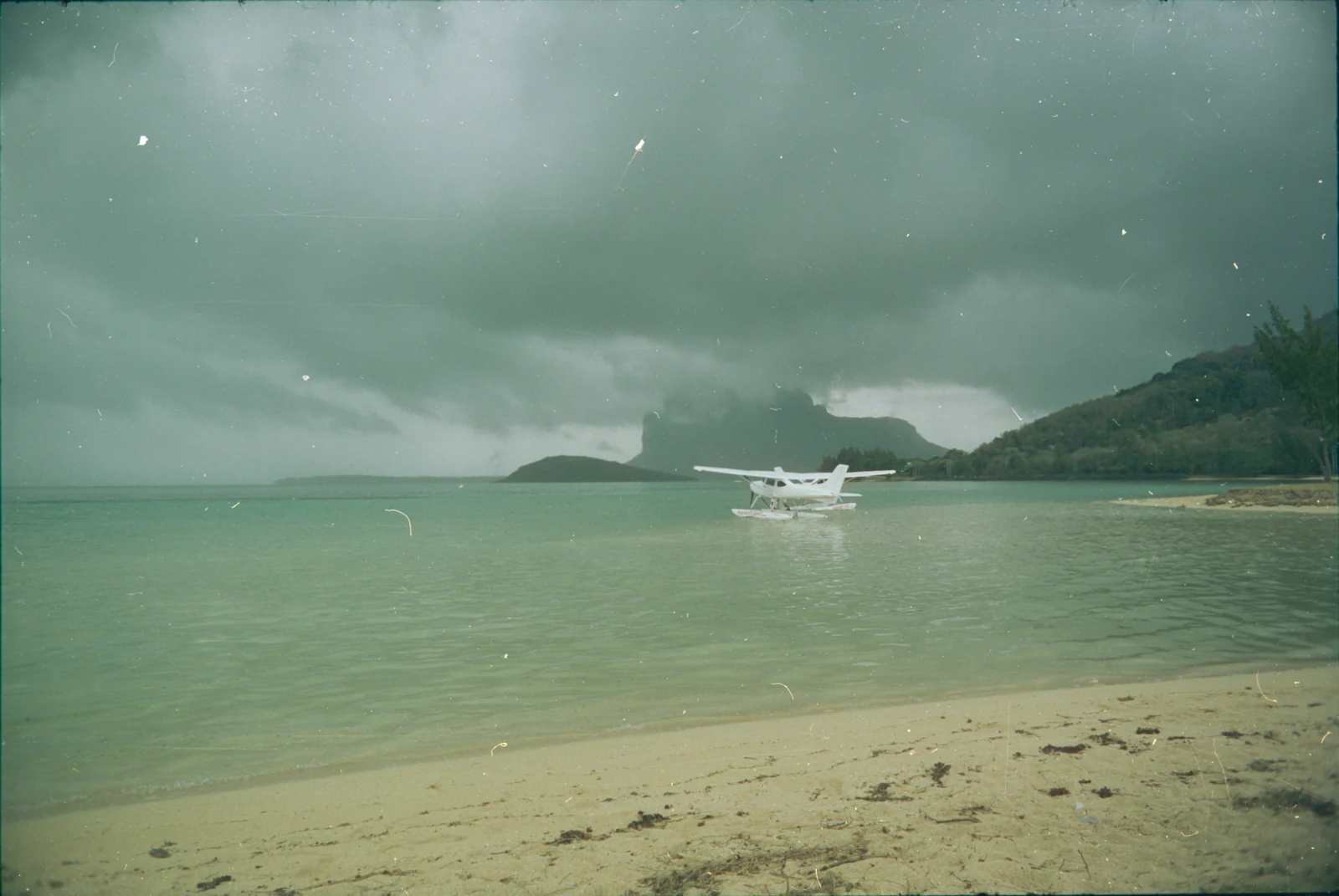 Positive conversion of the seaplane film photograph